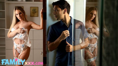 FAMILYxxx - step fantasy scene