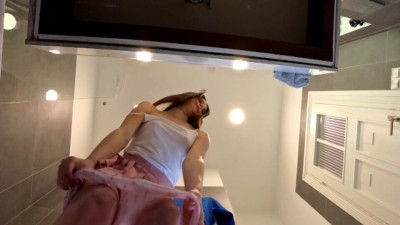 No Panties TV - 18-25 smut